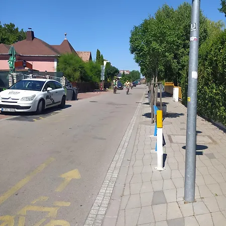 Appartamento Nyárfa *